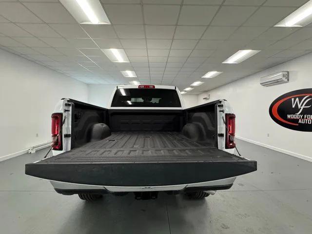 2026 Ram 2500 Tradesman Crew Cab 4x4 64 Box
