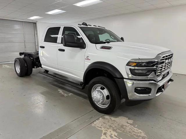 2026 RAM Ram 5500 Chassis Cab RAM 5500 TRADESMAN CHASSIS CREW CAB 4X4 60 CA 2026 RAM Ram 5500 Chassis Cab RAM 5500 TRADESMAN CHASSIS CREW CAB 4X4 60 CA
