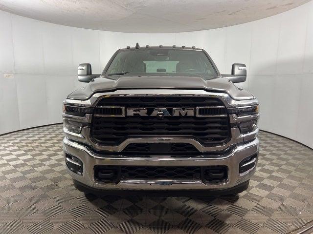 2026 RAM Ram 3500 RAM 3500 BIG HORN CREW CAB 4X4 8 BOX