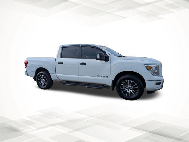 2023 Nissan TITAN Crew Cab SV 4x4 2023 Nissan TITAN Crew Cab SV 4x4