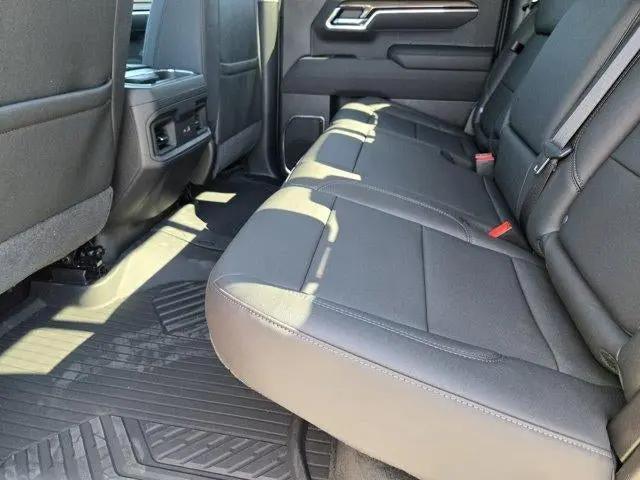 2026 Chevrolet Silverado 1500 4WD Crew Cab Short Bed LT Trail Boss