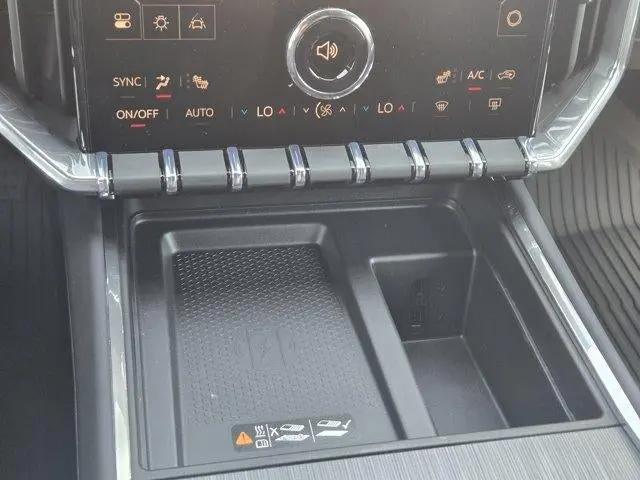 2026 GMC Acadia Elevation FWD