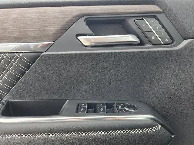 2026 GMC Acadia Denali FWD