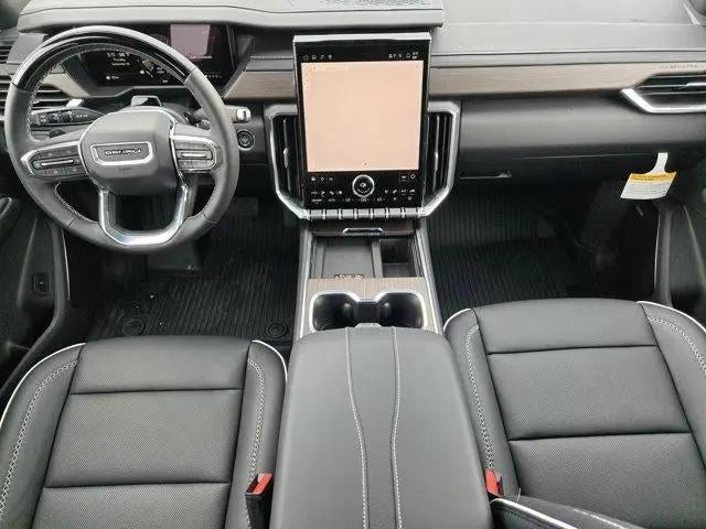 2026 GMC Acadia Denali FWD