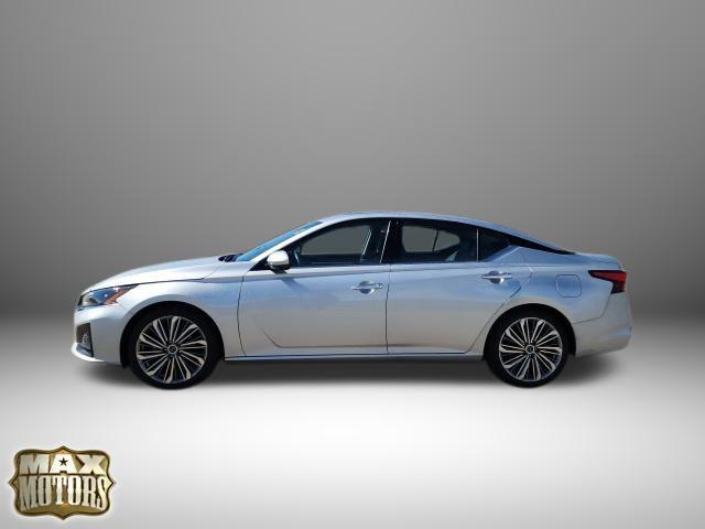 2023 Nissan Altima SL FWD 2023 Nissan Altima SL FWD