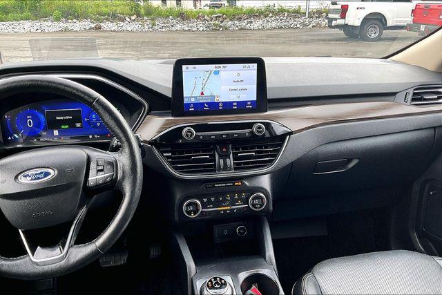 2020 Ford Escape Titanium Hybrid