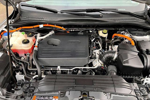 2020 Ford Escape Titanium Hybrid