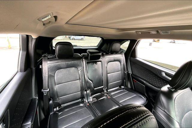 2020 Ford Escape Titanium Hybrid