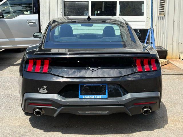 2024 Ford Mustang EcoBoost Fastback