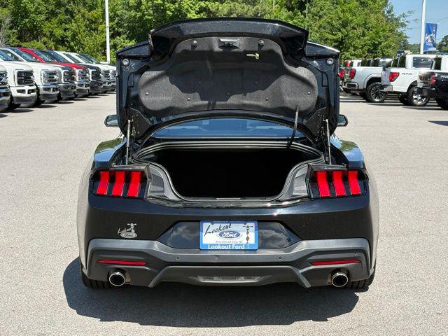 2024 Ford Mustang EcoBoost Fastback