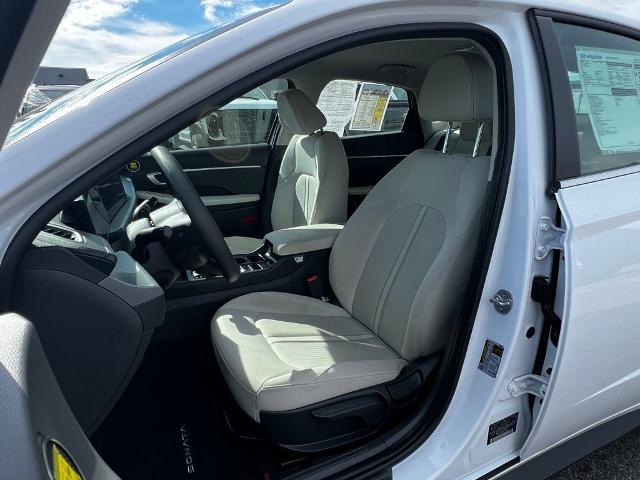 2025 Hyundai Sonata SE