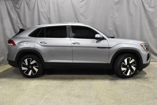 2025 Volkswagen Atlas Cross Sport 2.0T SE w/Technology 2025 Volkswagen Atlas Cross Sport 2.0T SE w/Technology