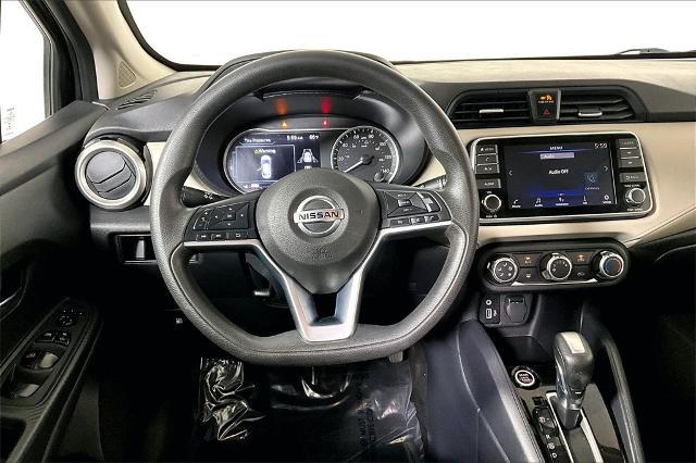 2021 Nissan Versa SV Xtronic CVT