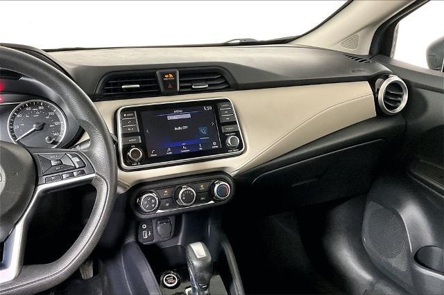 2021 Nissan Versa SV Xtronic CVT