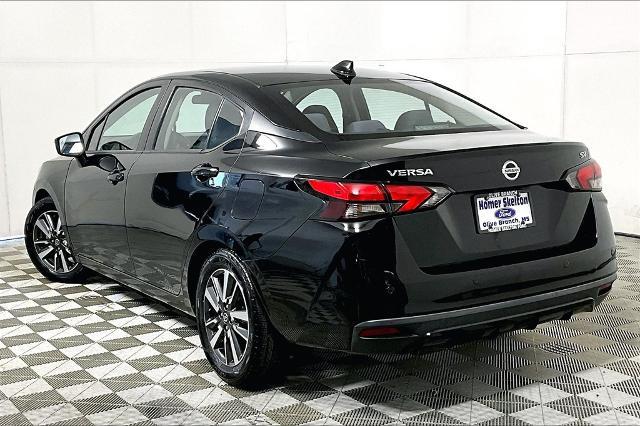 2021 Nissan Versa SV Xtronic CVT