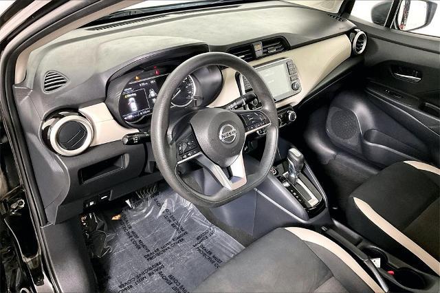 2021 Nissan Versa SV Xtronic CVT