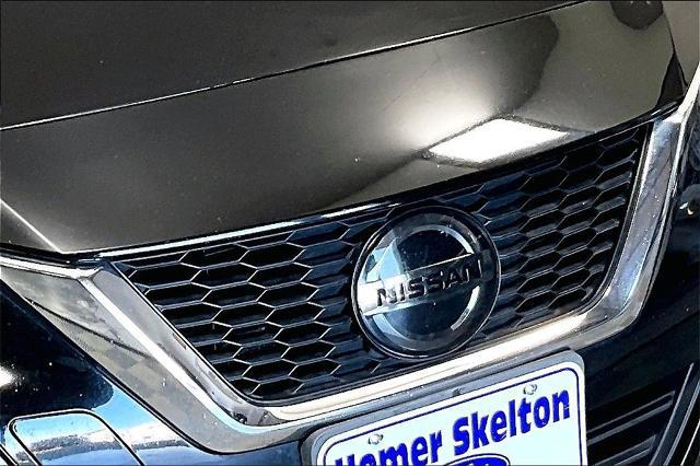 2021 Nissan Versa SV Xtronic CVT