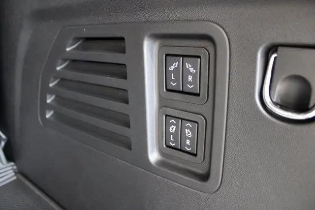 2026 Chevrolet Traverse AWD RS