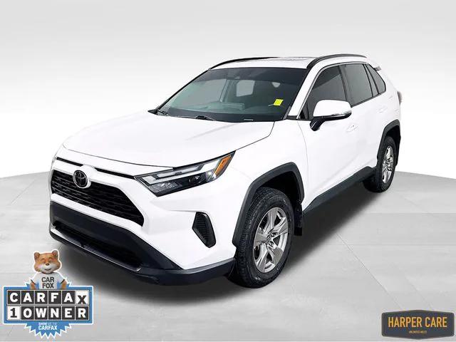 2022 Toyota RAV4 XLE 2022 Toyota RAV4 XLE