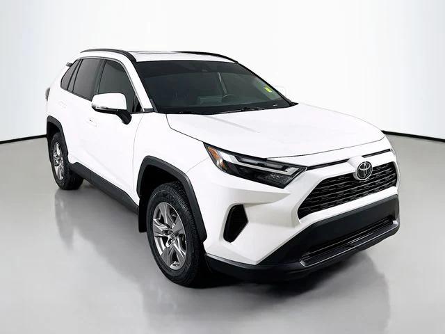 2022 Toyota RAV4 XLE 2022 Toyota RAV4 XLE
