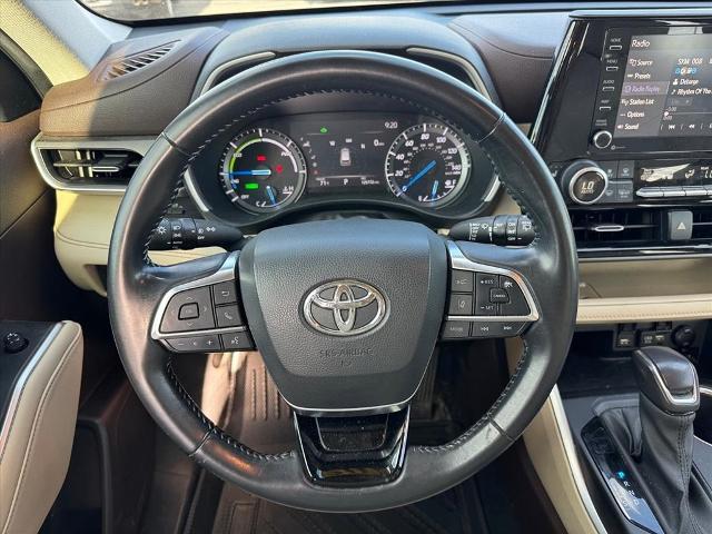 2020 Toyota Highlander Hybrid XLE