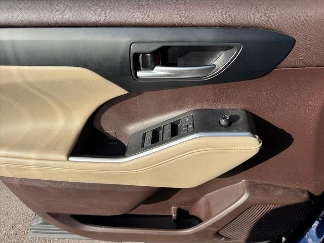 2020 Toyota Highlander Hybrid XLE