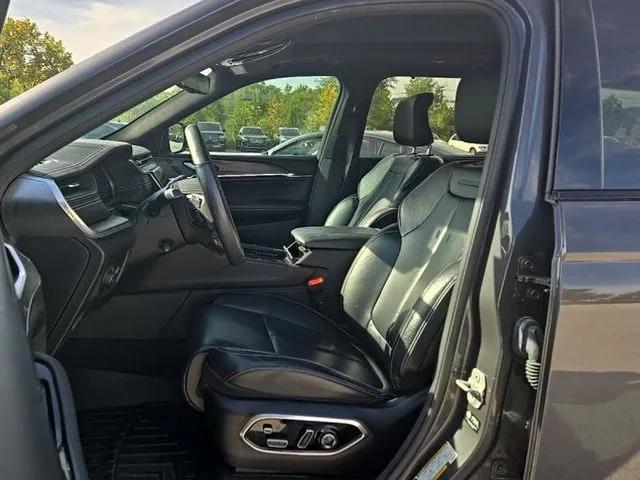 2021 Jeep Grand Cherokee L Overland 4x4 2021 Jeep Grand Cherokee L Overland 4x4