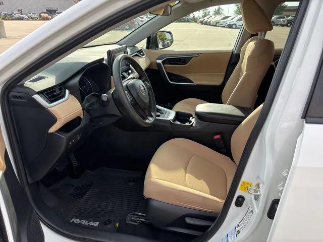 2020 Toyota RAV4 Hybrid Hybrid LE AWD 2020 Toyota RAV4 Hybrid Hybrid LE AWD