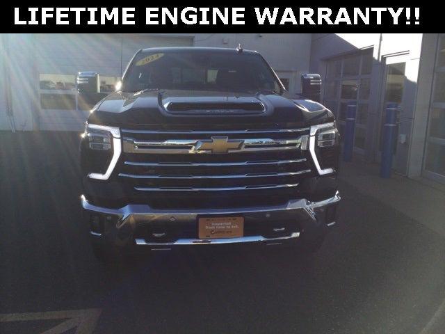 2024 Chevrolet Silverado 3500HD 4WD Crew Cab Long Bed LTZ