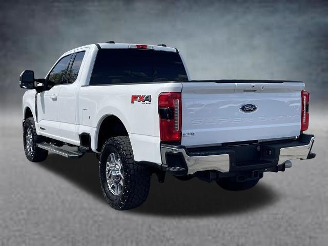 2023 Ford F-350 LARIAT