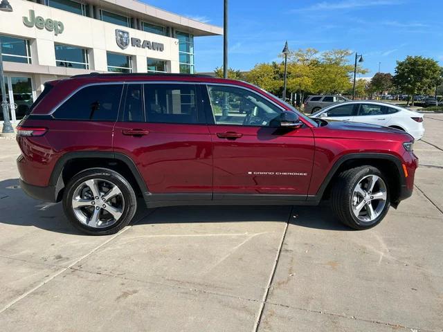 2025 Jeep Grand Cherokee Limited 4x4