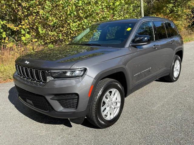 2025 Jeep Grand Cherokee Laredo X 4x4