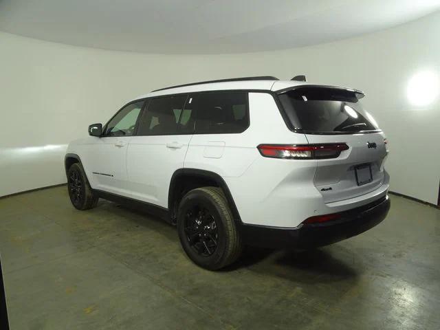2024 Jeep Grand Cherokee L Altitude 4x4
