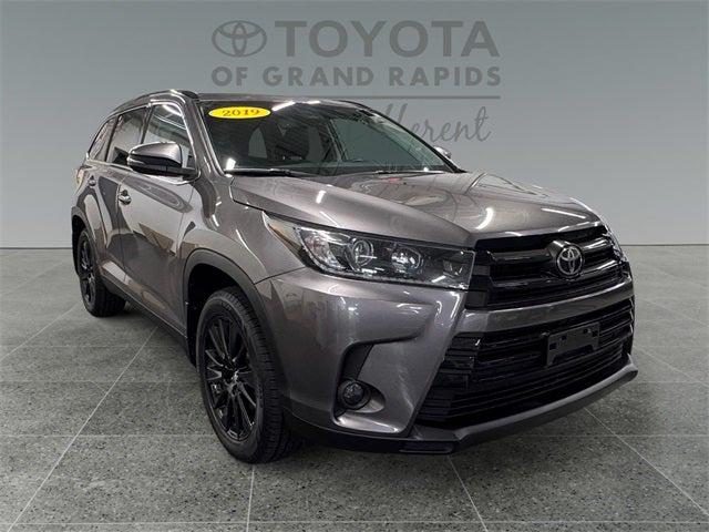 2019 Toyota Highlander SE 2019 Toyota Highlander SE
