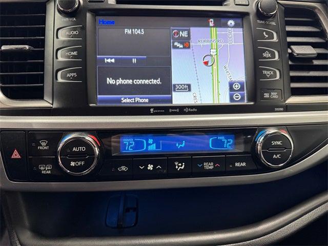 2019 Toyota Highlander SE 2019 Toyota Highlander SE