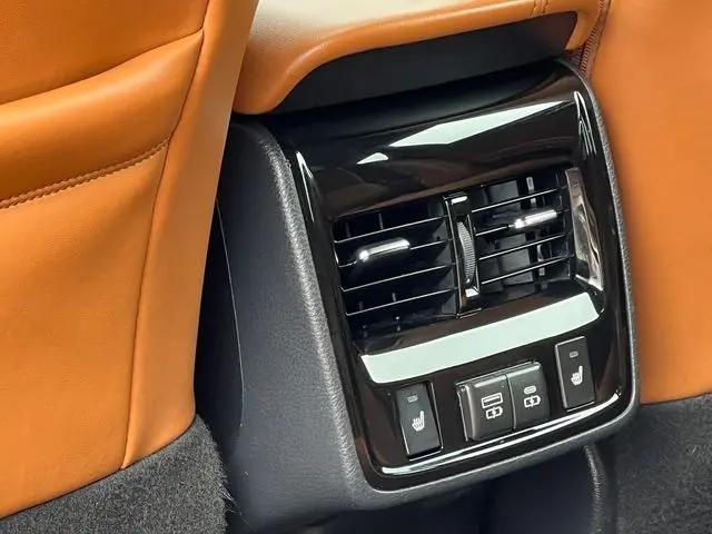 2021 Toyota Avalon Limited AWD