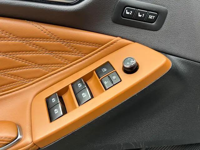 2021 Toyota Avalon Limited AWD