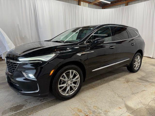 2022 Buick Enclave AWD Essence 2022 Buick Enclave AWD Essence