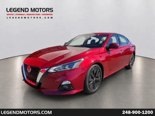 2022 Nissan Altima SL FWD for sale in Waterford, MI