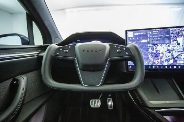 2022 Tesla Model X Plaid Tri Motor All-Wheel Drive