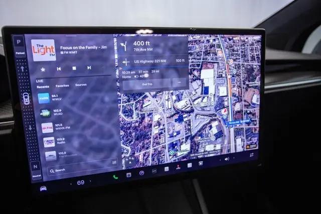 2022 Tesla Model X Plaid Tri Motor All-Wheel Drive
