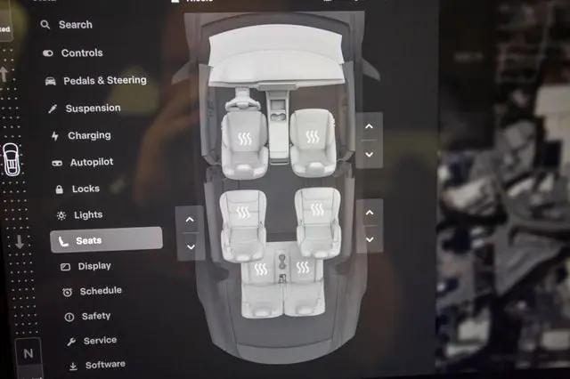 2022 Tesla Model X Plaid Tri Motor All-Wheel Drive