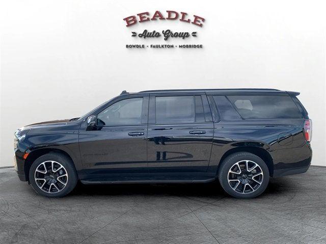 2022 Chevrolet Suburban 4WD RST