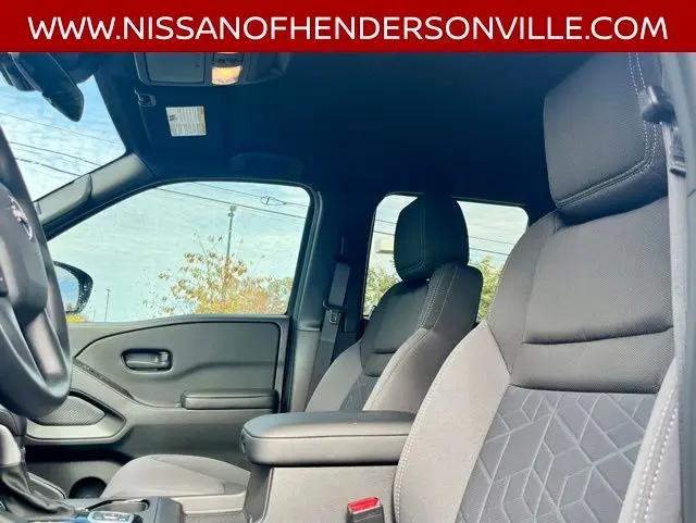 2026 Nissan Frontier Crew Cab SV 4x4