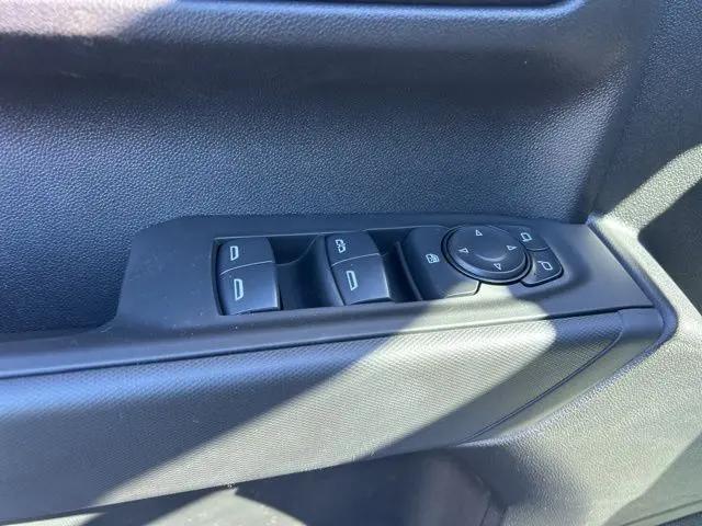 2026 Chevrolet Silverado 1500 4WD Crew Cab Short Bed Custom Trail Boss
