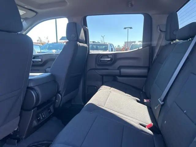 2026 Chevrolet Silverado 1500 4WD Crew Cab Short Bed Custom Trail Boss