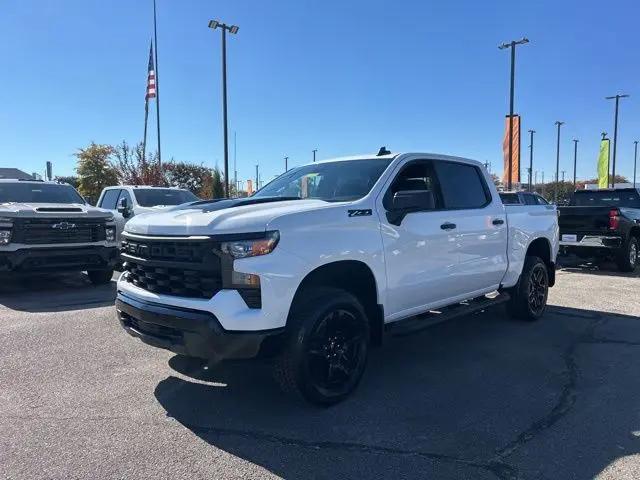2026 Chevrolet Silverado 1500 4WD Crew Cab Short Bed Custom Trail Boss