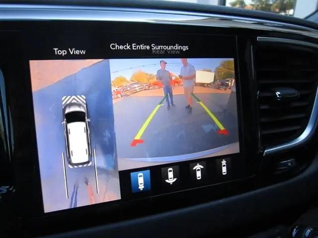 2019 Chrysler Pacifica Touring Plus