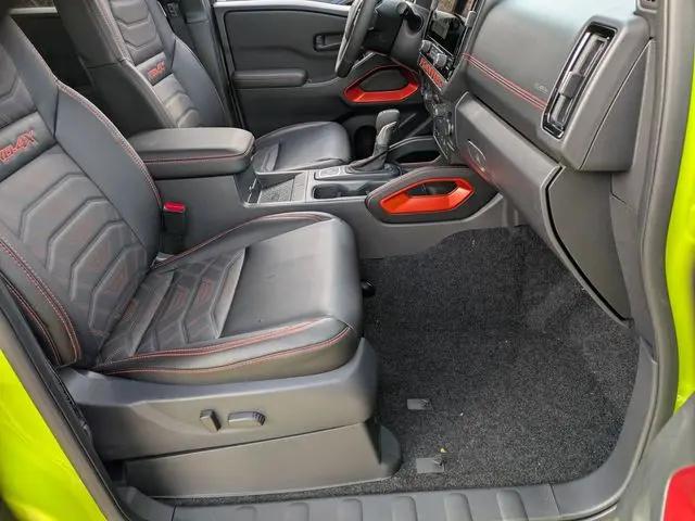 2026 Nissan Frontier Crew Cab PRO-4X 4x4