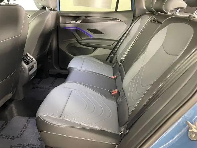 2025 Volkswagen Tiguan 2.0T SE R-Line Black